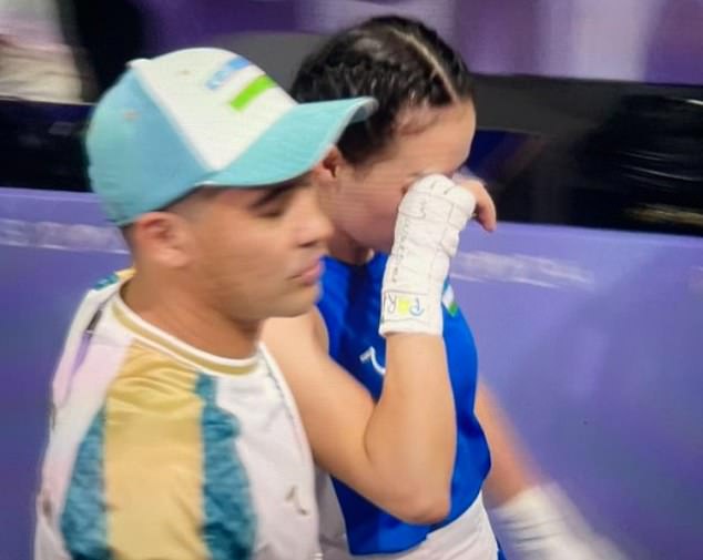 Uzbek boxer Sitora Turdibekova was seen crying after her loss to Lin