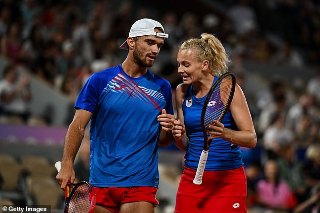 The Czech duo defeated Chinese duo Zhang Zhizhen and Wang Xinyu 6-2 5-7 10-8 to win the event in Paris last night