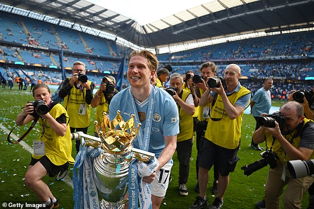 Kevin de Bruyne is arguably the best midfielder of the last decade in the Premier League