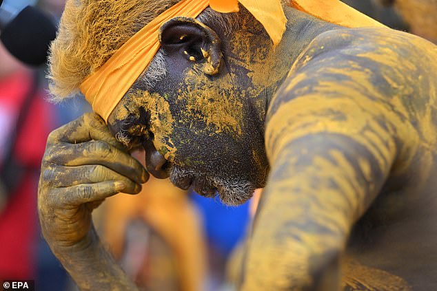 The Garma Festival is the largest annual gathering of Australia's indigenous people and is held on the Grove Peninsula of the Northern Territory