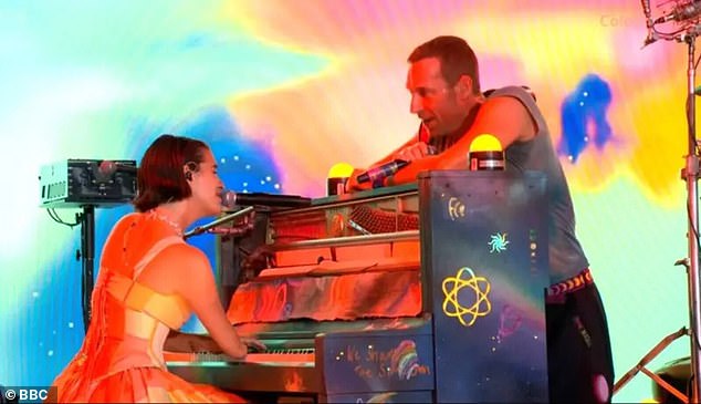 Coldplay with Victoria Canal perform Paradise at Glastonbury