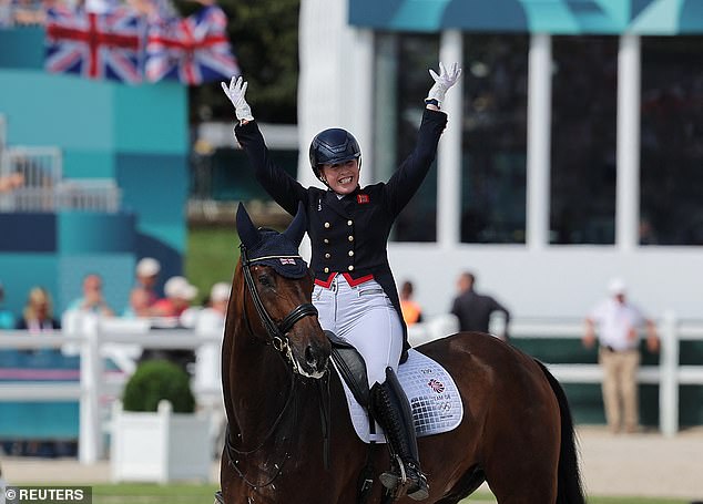 Stewart and Snoop Dogg saw British rider Becky Moody take a leading score in the first round