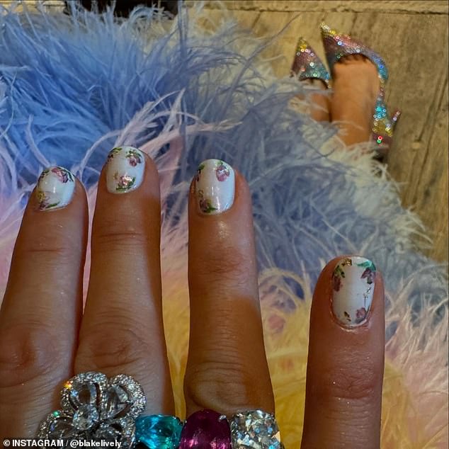 Lively showed her fans that no detail was too small when it came to her sense of style as she showed off her impeccably painted nails against a backdrop of rainbow-colored Christian Louboutin heels.