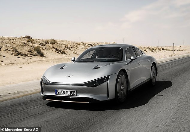 The Mercedes EQXXX electric concept holds the longest single-charge driving record of 628 miles, which it achieved earlier this year. However, because it is only a prototype and not a production vehicle, it does not qualify for the Guinness World Record Books.