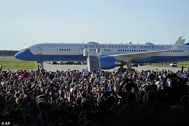 The crowd went wild when Air Force Two arrived; Donald Trump also used his Air Force plane to attend rallies when he was president