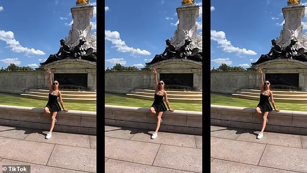 She and her friend Jenny visited the Victoria Memorial at Buckingham Palace on the same day she was bitten by the horse