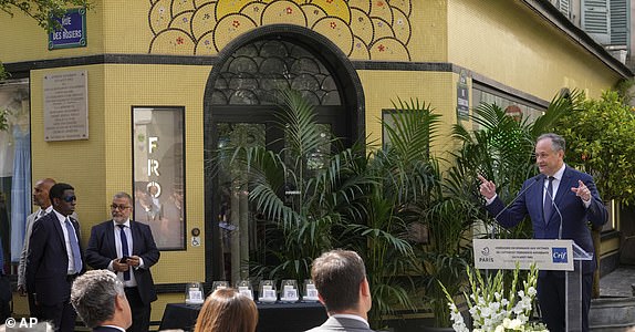 U.S. Second Lord Doug Emhoff gestures as he speaks during the 42nd anniversary of the attack on the Rue des Rosiers in the heart of Paris' Jewish quarter, Friday, Aug. 9, 2024. (AP Photo/Michel Euler)