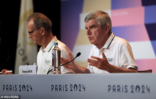 Thomas Bach confuses late American star John Glenn with John Lennon during final press conference