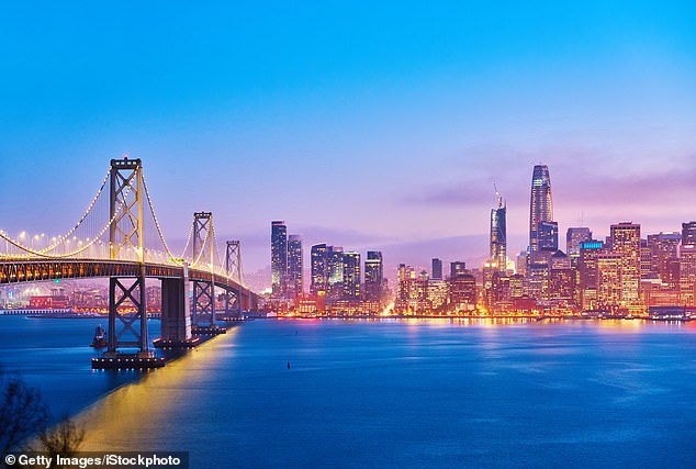 San Francisco has a wide choice of activities, notably a large number of golf courses, posh country clubs, yacht clubs, platinum city clubs and sports clubs.