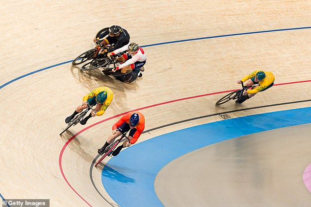 The Australian took advantage of a huge crash at 30mph to finish third in the men's keirin