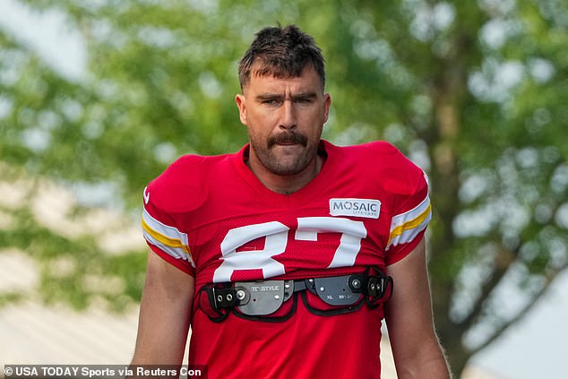 Kelce splits from Swift as he prepares for the new football season at Chiefs camp