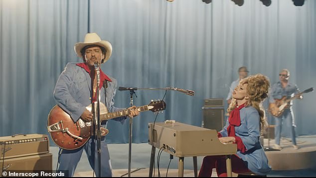 The cover and music video featured the duo dressed in matching blue and red western-inspired looks for him and her.