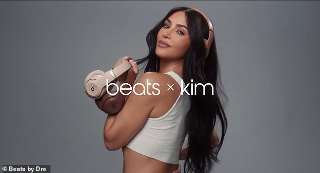 1723831095 494 Kim Kardashian makes subtle jab at Jimmy Fallons Beats headphones