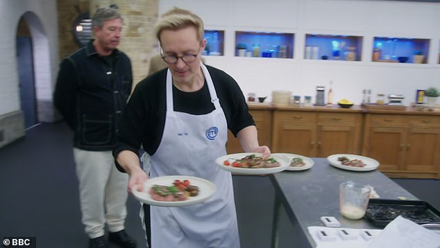 Steps star Ian 'H' Watkins struggled to impress with his steak, but won over the judges with his dessert