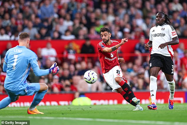 Fernandes caught a weak effort with the outside of his boot, forcing Leno to make a save