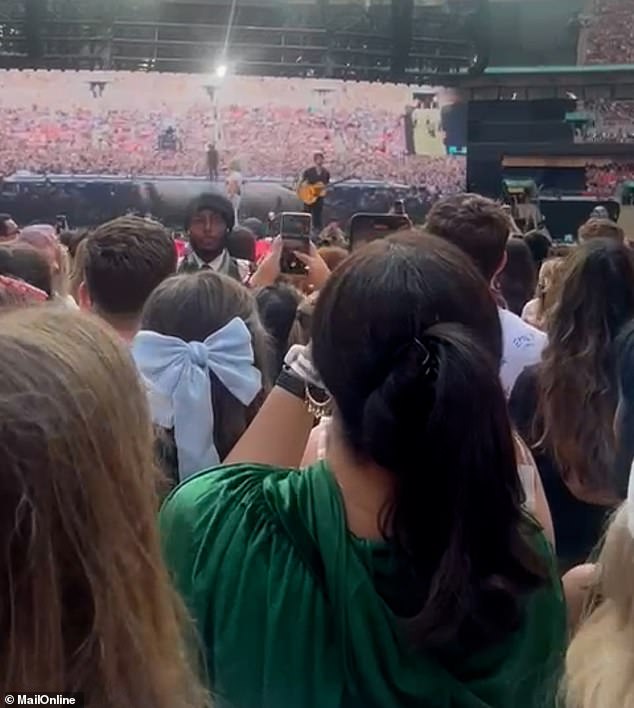 Earlier in the band's set, Hayley Williams, 35, interrupted their hit to check on a fan in the crowd, causing the entire stadium to fall silent while the fan received medical attention.