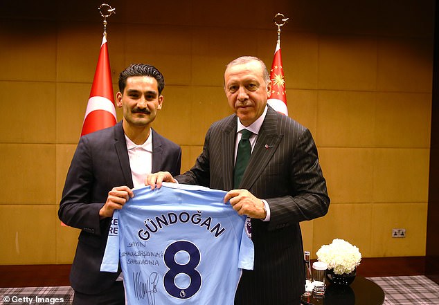 Gundogan met Turkish President Erdogan in 2018 and presented him with a signed shirt