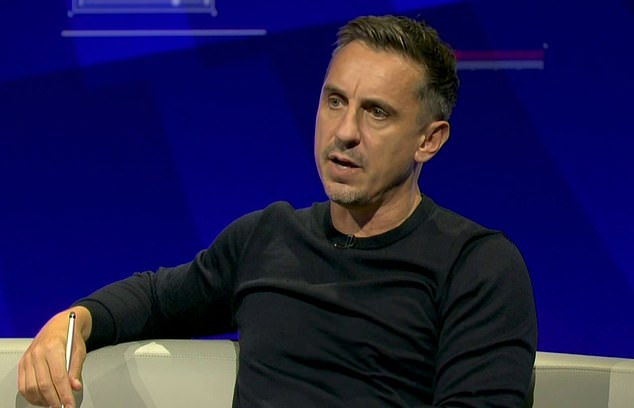 1724109917 441 Jamie Carragher and Gary Neville reveal their Premier League predictions