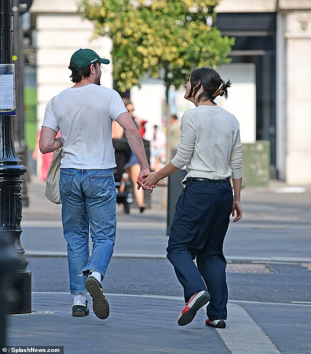 Paul and Gracie were a very much in love couple, holding hands and laughing together