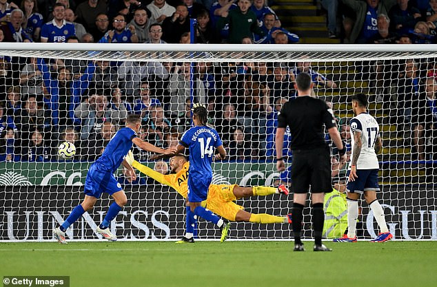 Jamie Vardy scored Leicester's equaliser against Tottenham to give Foxes a point