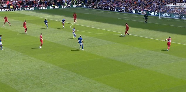 Carragher noted that Andy Robertson (right) had turned away to receive the ball behind Virgil van Dijk (in possession) rather than prolonging the play