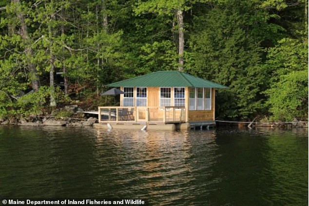 A floating camp located close to the shore that serves as a rental location