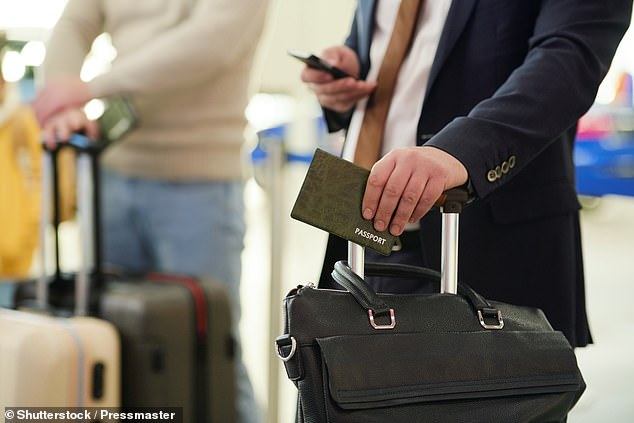 Travel experts warn that airlines are increasingly detaining passengers at the gate because of their luggage