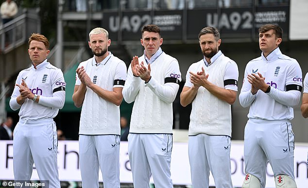 Before England's first Test match against Sri Lanka, both teams held a minute's applause in honour of Thorpe