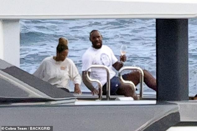 The Lakers legend appeared to be enjoying a few drinks while relaxing on the lavish ship