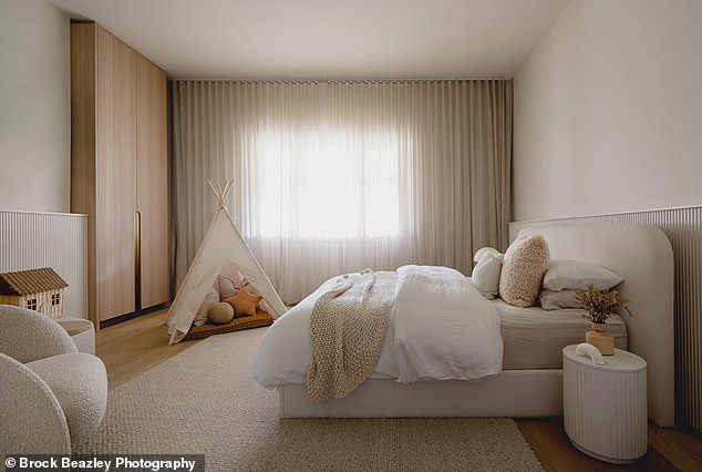 The children's rooms have transparent curtains that let in natural light