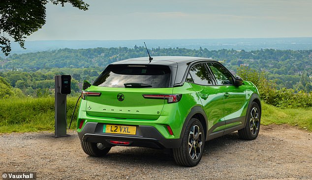 The Mokka Electric can charge at 100kW DC, taking you from 0 to 80 percent in 30 minutes. The Long Range can travel 252 miles on a single charge, while the entry-level model can travel 209 miles with its 50kWh battery