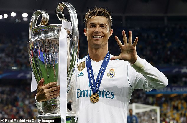 A shiny gold object has taken fans by surprise as it sits proudly on the mantelpiece of the former Real Madrid icon