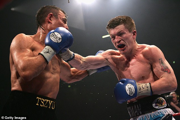 The Australian actor was present at his friend Kostya Tszyu's defeat to Ricky Hatton