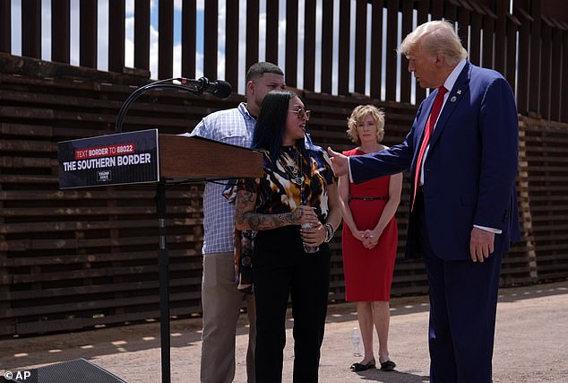 After Nungaray's words, the former president tried to comfort the mother who also burst into tears as she recounted the tragic death of her daughter