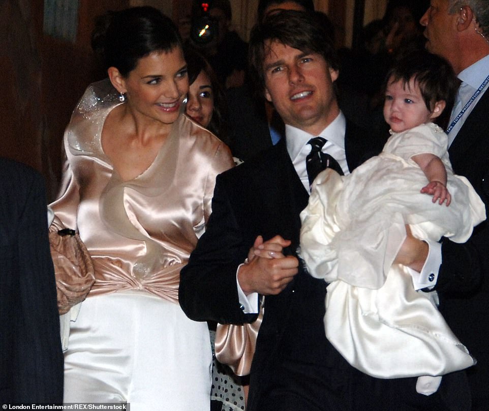 Cruise and Holmes with Suri at Nino's Restaurant at the foot of the Piazza De Spagne (Spanish Steps) in Rome, Italy, two days before their fairytale wedding in November 2006