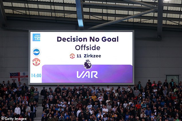 The VAR intervened and disallowed the goal due to offside by Zirkzee