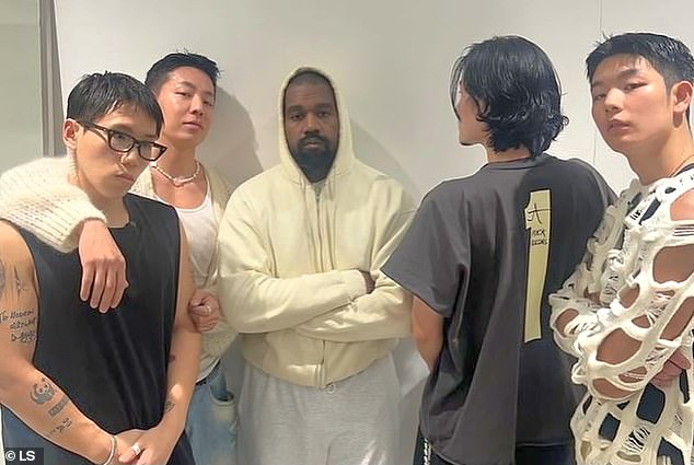 During his latest performance in the South Korean capital, Kanye was seen mingling with fans and posing for photos with a group of fans.