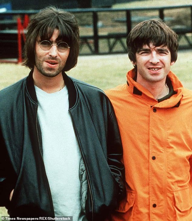 Liam and Noel Gallagher Oasis at Knebworth Festival, UK - August 1996