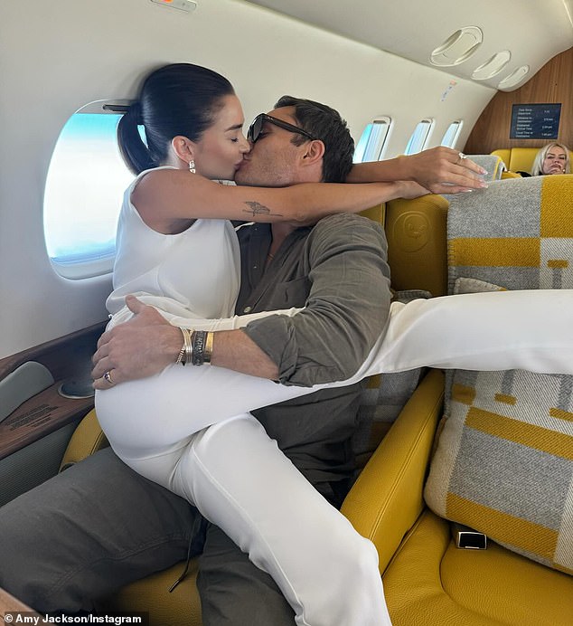 The couple in love flew away in a chartered plane, complete with Hermes pillows and blankets