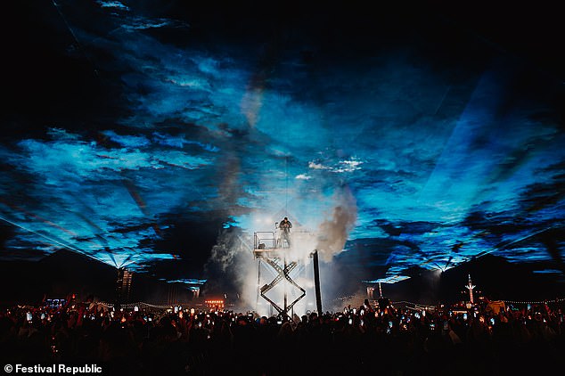 After Lana's set, Fred returned to the main stage for his first ever UK headline performance and as he started his set he admitted he was very 'nervous'