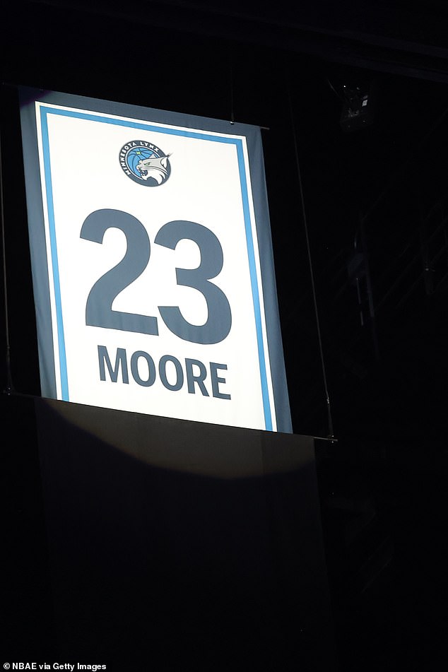 The Lynx honored the legend by retiring her number 23 during Saturday night's home game