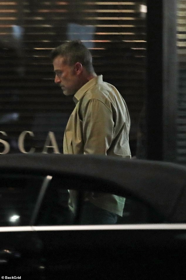 Affleck appeared dejected as he left the restaurant on his own