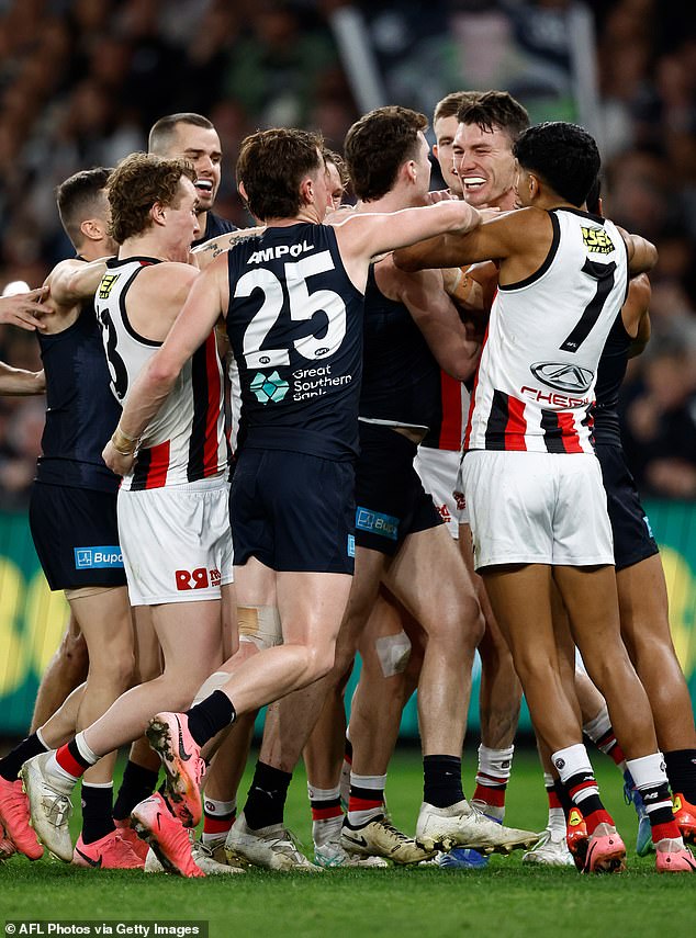 Tensions ran high in Melbourne as the Blues desperately tried to secure a place in the final