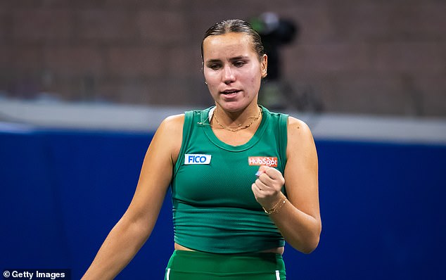 Sofia Kenin advances to the second round to face either Shelby Rogers or Jessica Pegula