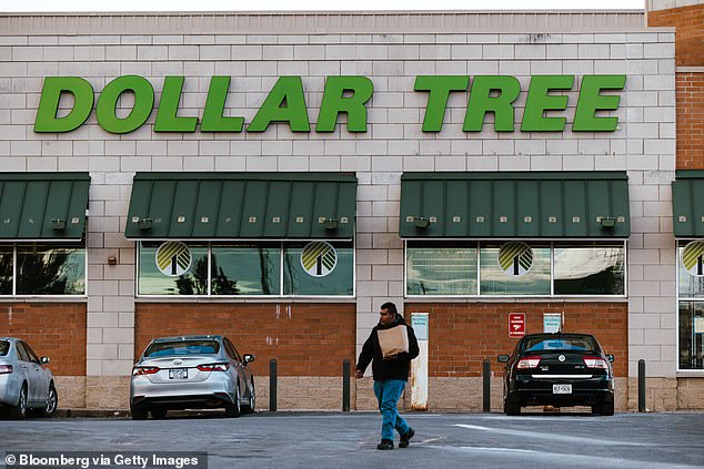 The CFPB found that Dollar Tree, which has 16,278 stores in the U.S., charges $1 for cash back at its Dollar Tree stores