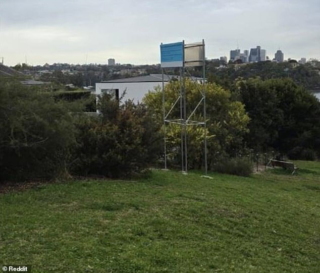 The sign, placed by the Sydney Harbour Federation Trust, has been applauded by Reddit users