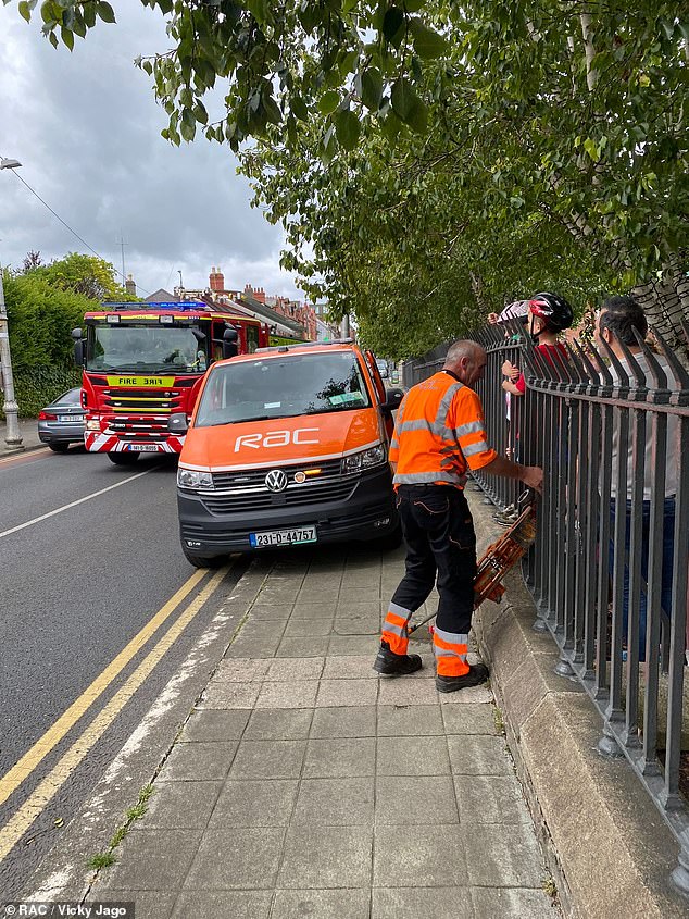 John used a jack - normally used to jack up a car on the side of the road to fix a flat tire or change a wheel - to make the fence wide enough that Isaac could pull his head out in seconds