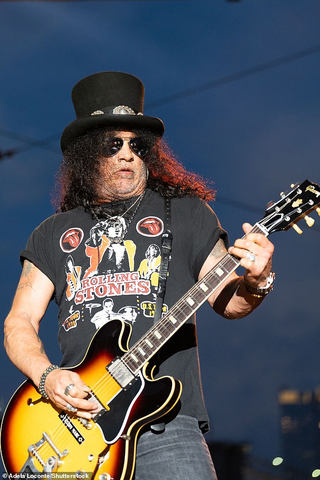 The November Rain artist wore a black Rolling Stones T-shirt with dark gray jeans and his signature top hat during the show in the Big Apple