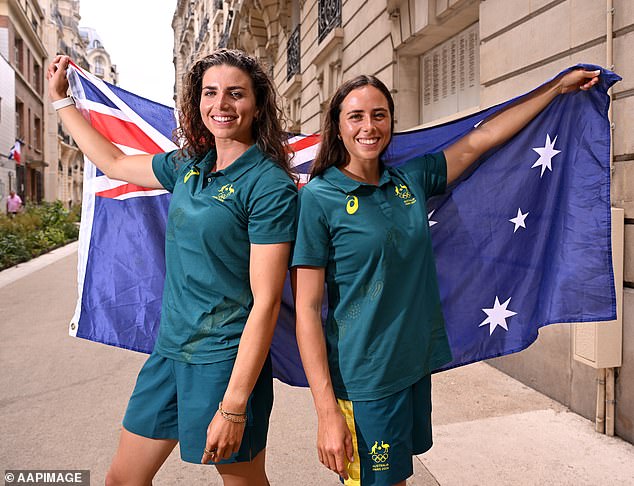 The sisters (Jess on the left and Noemi on the right) are both Olympic gold medalists after the Games in Paris