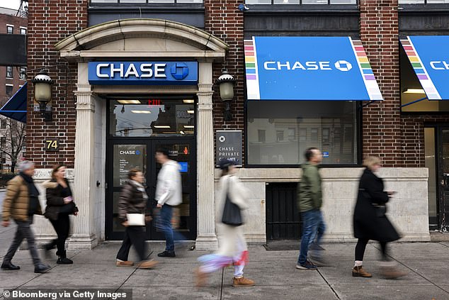 Chase is among the banks closing the most branches in 2024